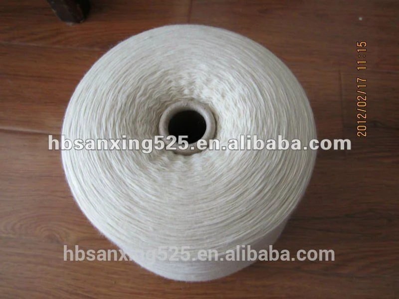 28NM 2 ply wool and acrylic yarn, natural white color