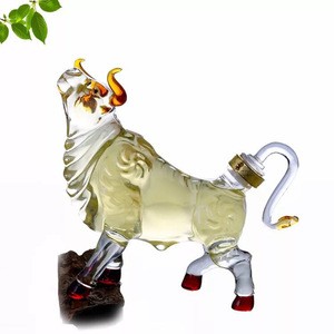 500ml Twelve Chinese Zodiac Signs Cow Shape Glass Bottle For Liquor Making