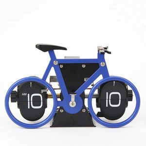 Bedside table lamp retro personality decorative clock three-dimensional bicycle page turning clock desktop table clock