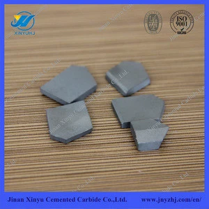 Cemented carbide cutting inserts for rock drilling tools