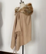 Cold Weather Luxurious Real Fox Fur Collar Joint Large Wrap Scarf for Ladies Cashmere Wool Shawl  Scarf