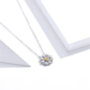 Daisy Necklace S925 Sterling Silver Anti-allergy Pendant Flower Art Accessories For Women
