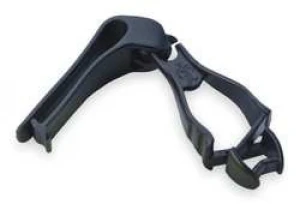 E5405 Glove Clip With Belt Clip Black 9 in H