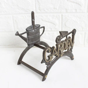Handicrafts wall mount cast iron hose holder with garden letters