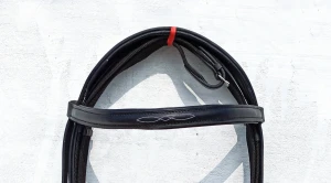 LEATHER HORSE BRIDLE ANATOMICAL COMFORT PADDED WITH FANCY STITCHING & ANTI SLIP REIN