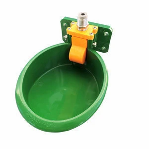 Pig Hog Sheep Goat  Water Bowl Green Plastic Water Bowl for Pig Sheep Orange Valve Water Drinker