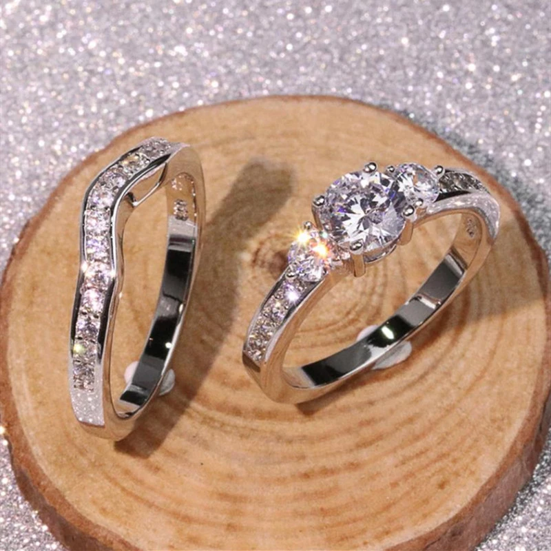 Platinum Plated Alloy Shiny Diamond Womens Couple Ring Sets