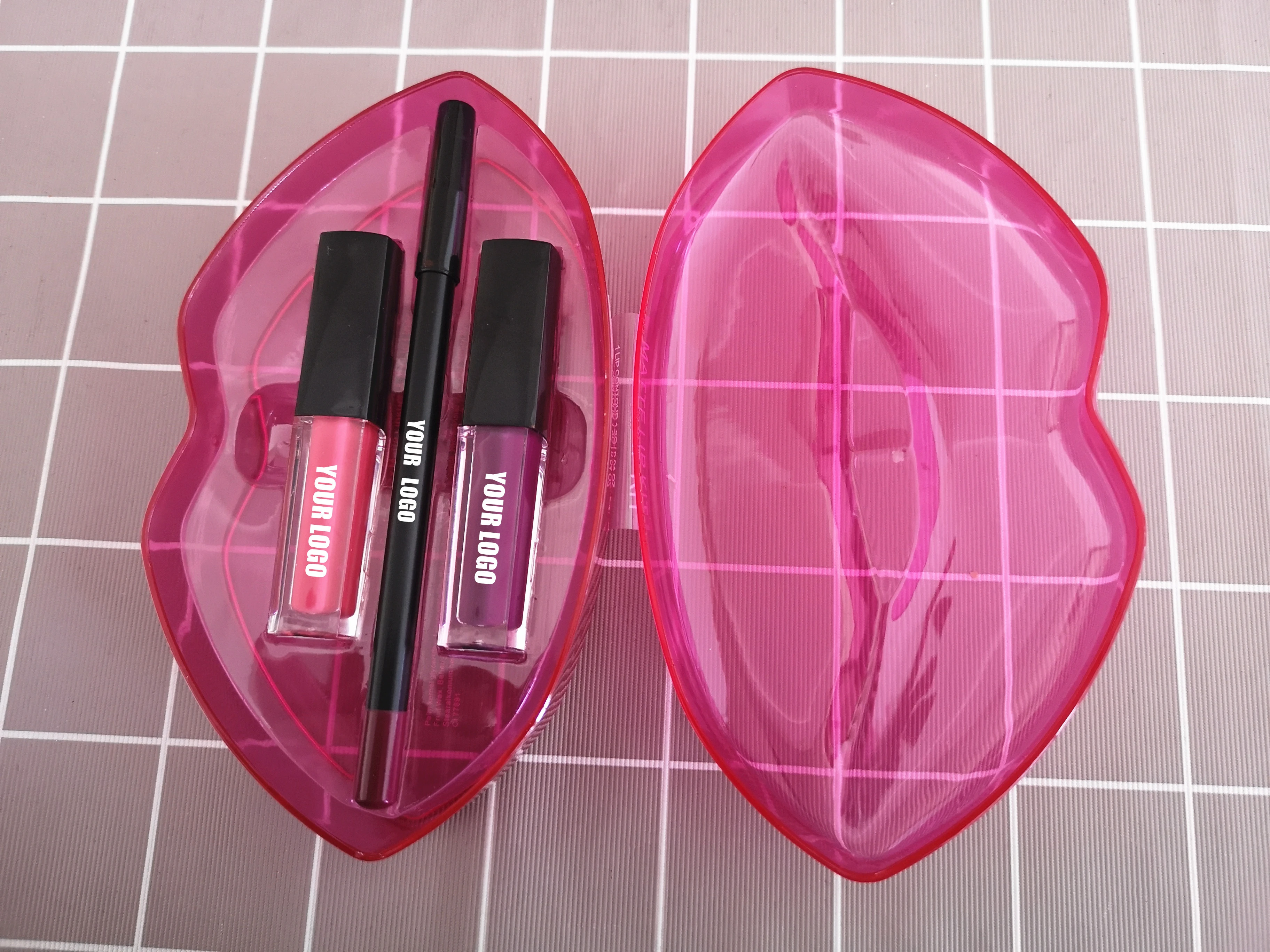 Professional 2020 Private Label Logo Lip Shape Matte Pencil Lip Gloss Lipstick and Lip Liner Set