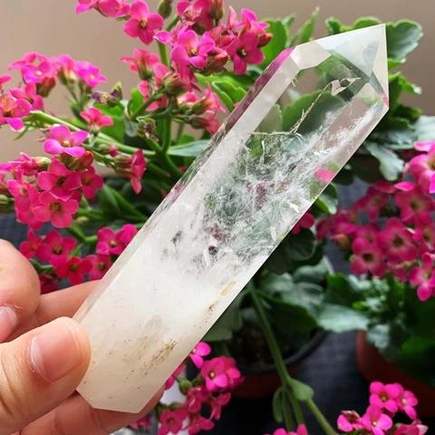 Wholesale Clear Rock Large Clear White Quartz Points Crystal Stone healing Wand Feng Shui