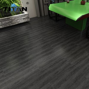 2020 Best Price Fireproof Wood Grain Commercial Click Pvc Vinyl Flooring