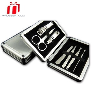 4 Piece Manicure Set In Zipper Case Black / Kit/ Beauty Instrument