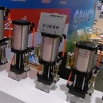 air Pneumatic booster cylinder for BT30 bt40 bt50  ATC spindle  2000kgf 3500kgf 4500kgf cnc milling machine  tool 13mm stroke