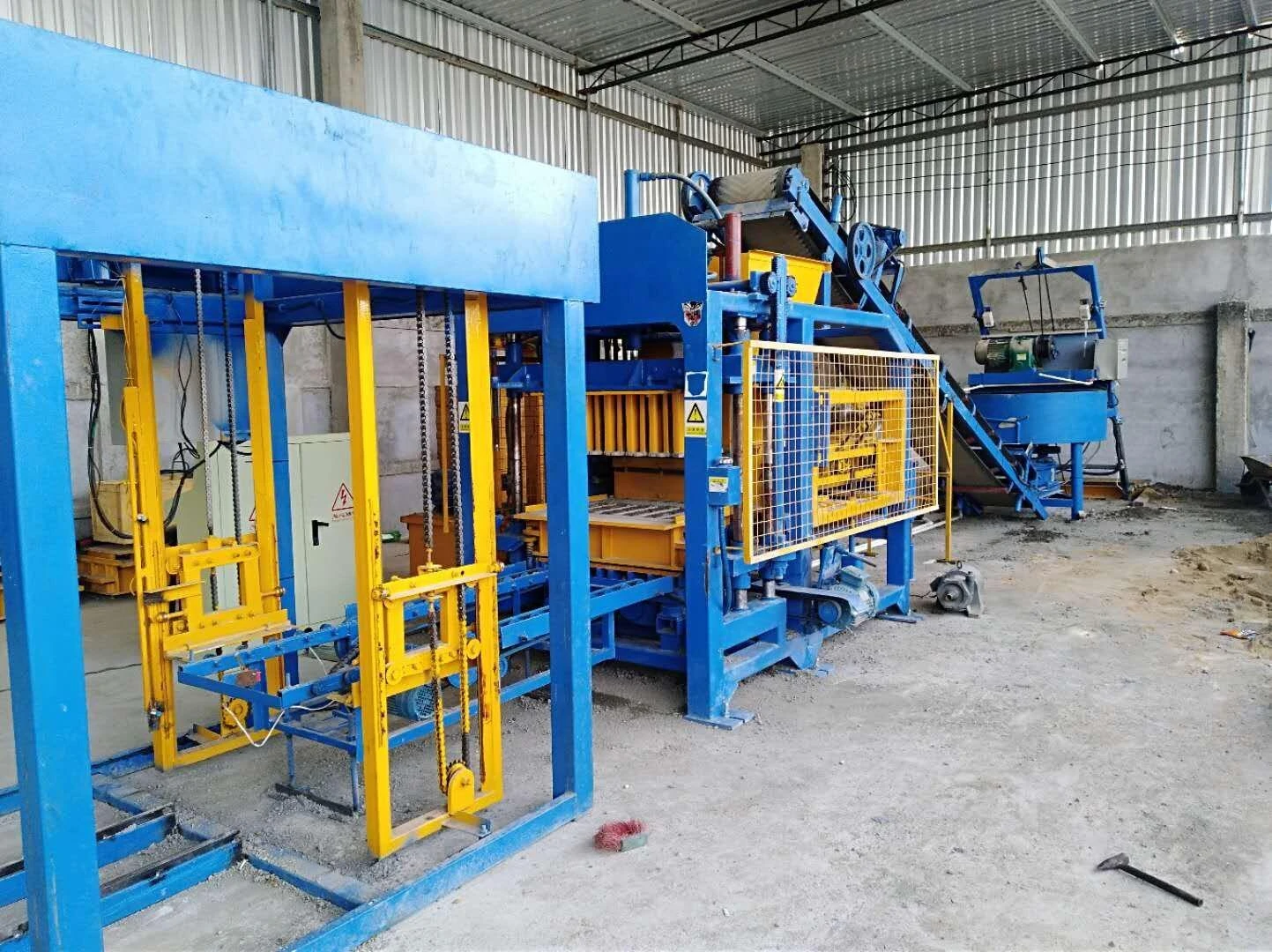 fast block making machine in nigeria QT4-15 split face concrete block machine