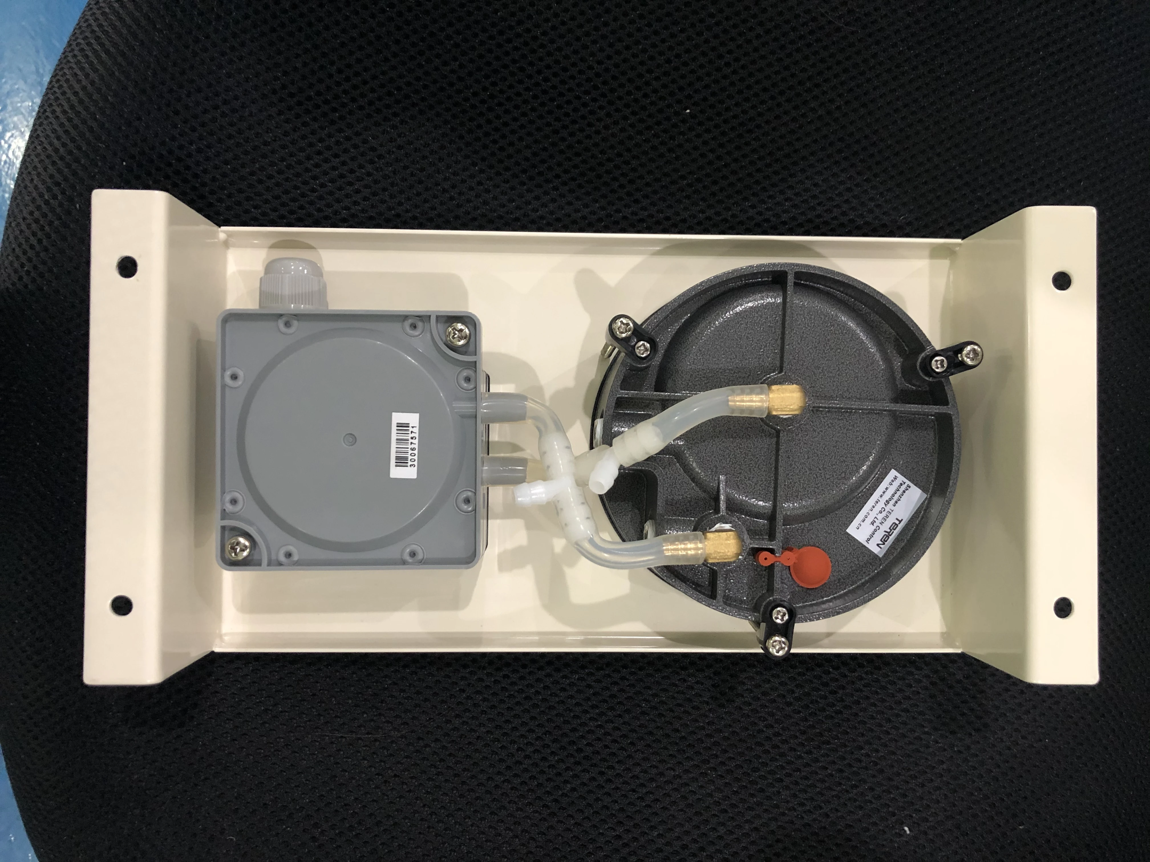 Filter Alarm differential pressure gauge with air pressure switch two in one