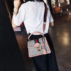 HOW.R.U 2020 New High Quality ladies crossbody purse handbag Mini Bee shoulder Bag Women PU leather Messenger Bags