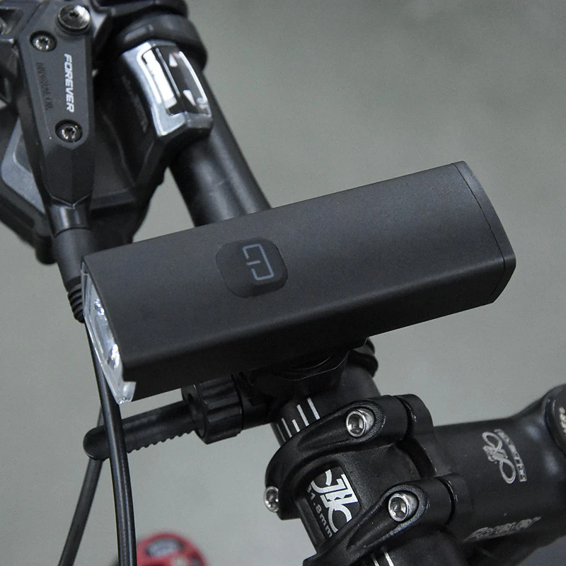 IPX6 Waterproof 2200mAh Battery USB Rechargeable Bike Front Light 600Lms LED Bike Light
