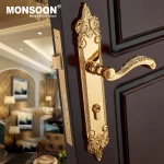 Latest Zinc Alloy Luxury Wooden  Door Handle Design Modern Brass Lever Door Handle