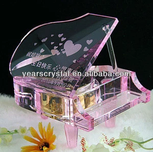 Made in china mechanism crystal musical box with pink color (R-2066)