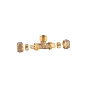 Male tee compression fitting for pex pipe