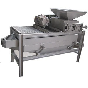 Manufacturers sell green walnuts Sunflower seed sheller industrial almond shelling equipment
