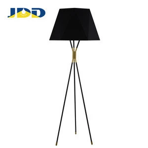 Metal Indoor Design Hotel Tripod Floor Lamp Modern High Quality Fabric Shades Floor Lamp