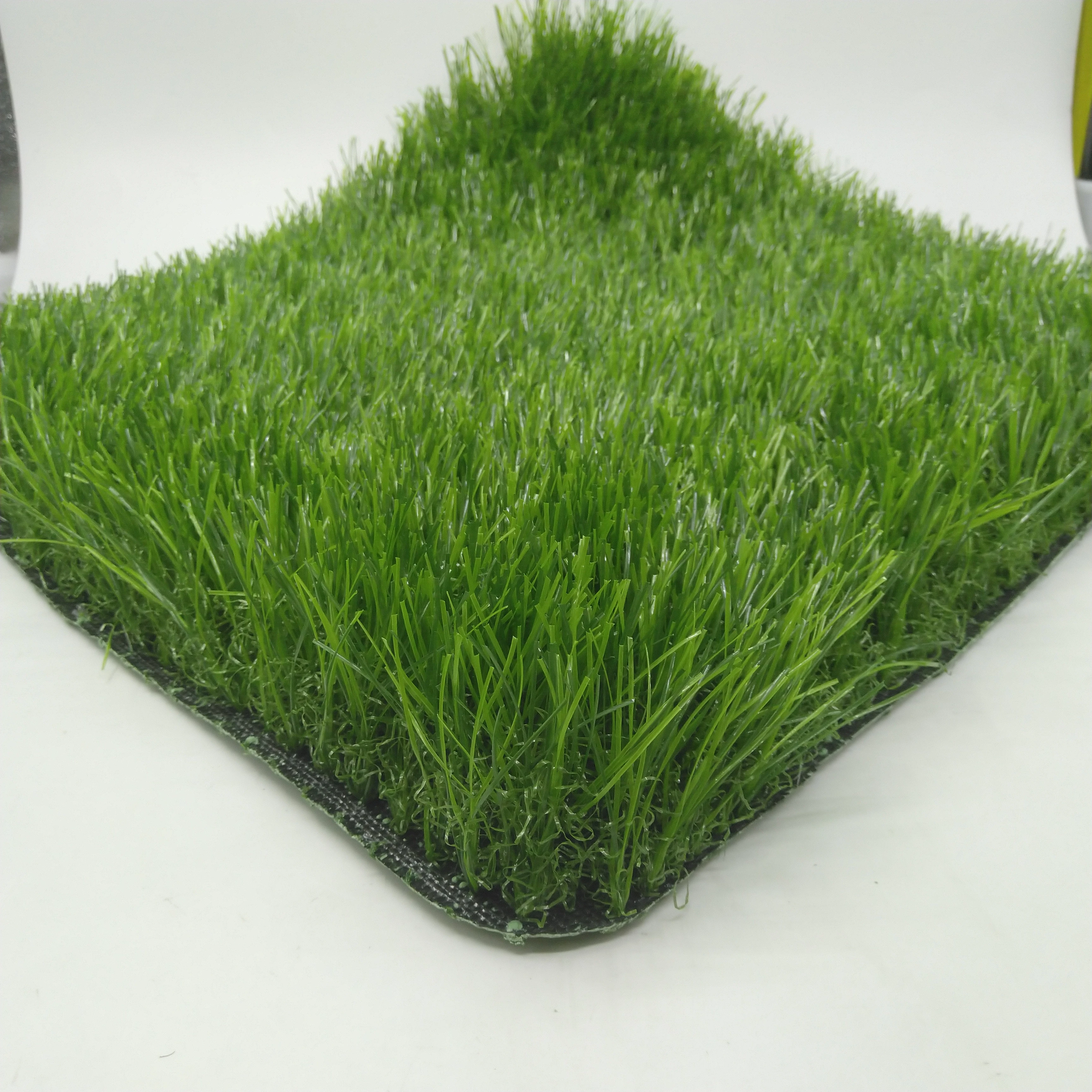 Natural Landscaping Artificial/Synthetic grass for Backyard Garden Decoration