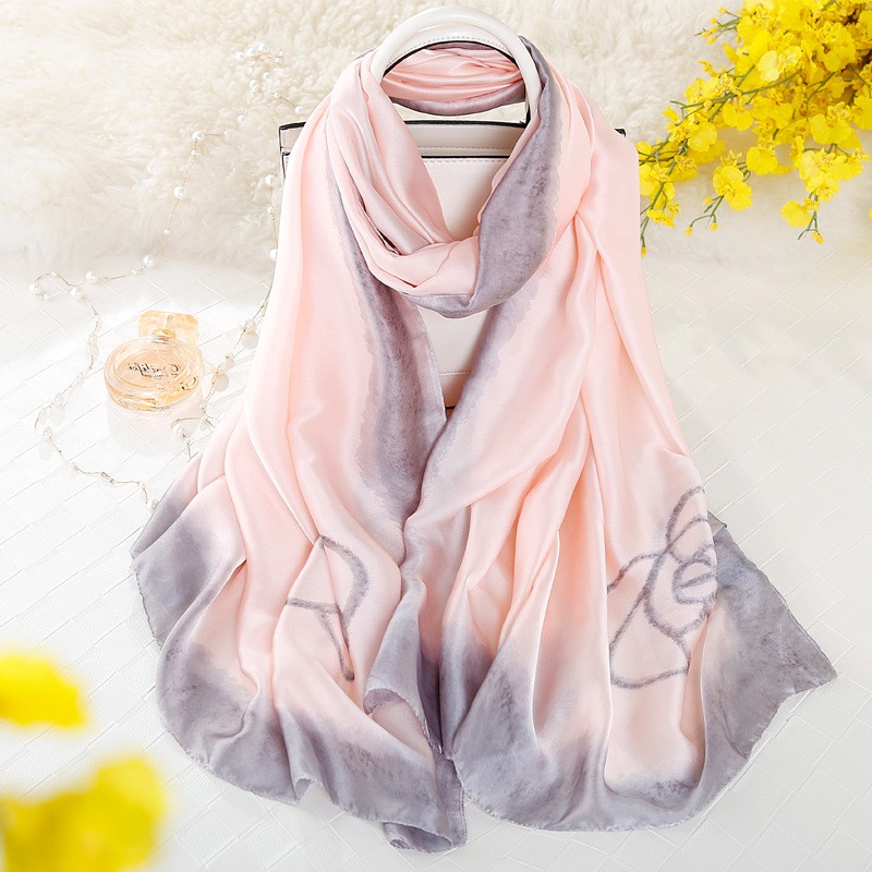 New design high-grade silk scarf women&#x27;s famous brand printed silk Beach Sun shawl scarf in Europe and America