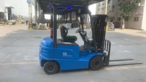 New energy Forklift BYD CPD25 Brand pure electric forklift in large stock CPD25