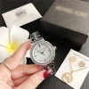 Price analog watch Set come with jewelry and watch box Cheap