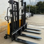 Rough Terrain 1.5ton Hydraulic Pallet Stacker Truck Jack Side-loader Forklift Truck