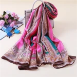 Wholesalenewest custom chiffon silk scarf high quality 5colors chain patter stripe print imitated silk scarf