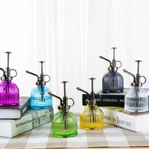 YouCheng Wholesale 200ml Vintage Style Transparent Vertical Stripe Glass Spray Watering Can