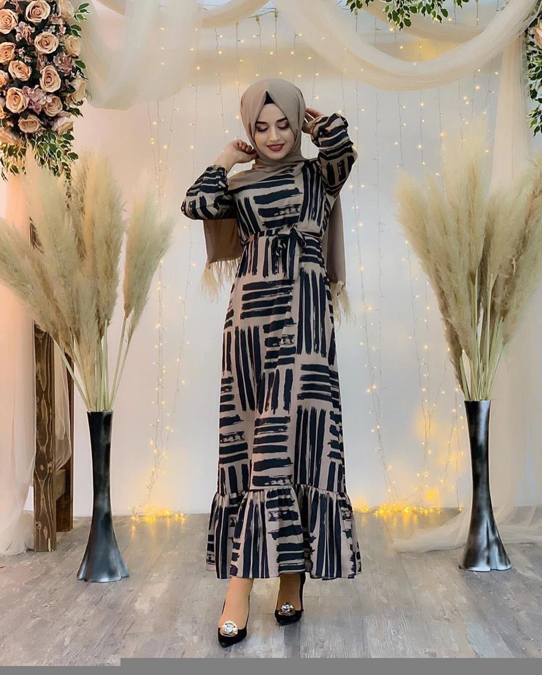2020 Hot Sale Womens Fashion Printed Muslim Dress Long Sleeve Islamic Clothing