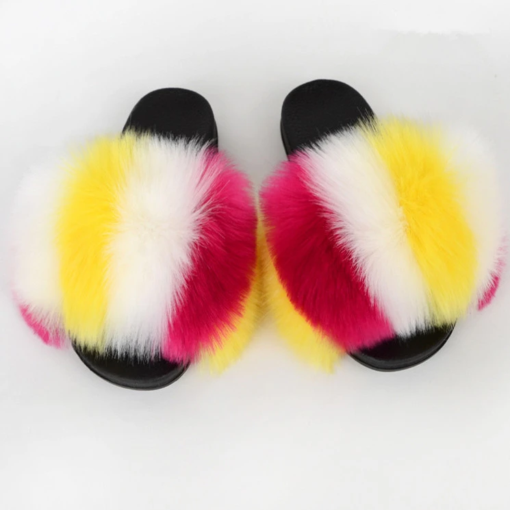 2021 Trending sandals Custom Logo  Faux Fur Slides  Plush faux fox raccoon fur slide women fluffy raccoon fur slipper