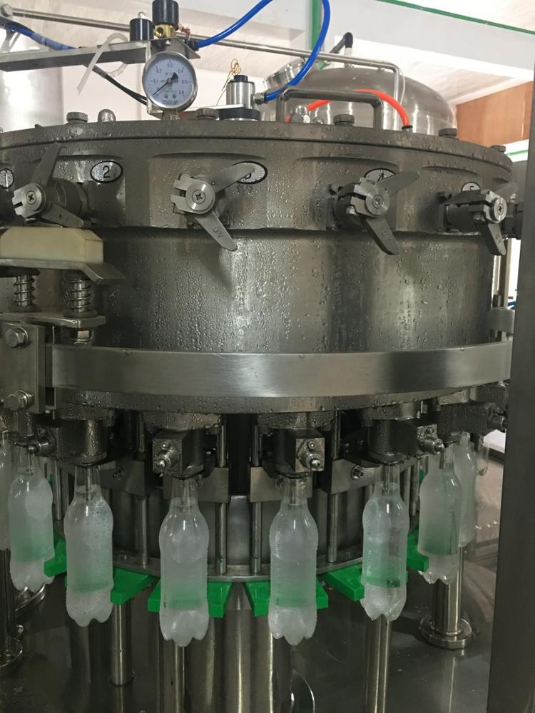 Import Commercial Carbonated Soda Sparkling Water Maker 5000bph from