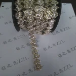Good Quality Low Price Oil Drop Shoe Material Abs Chain