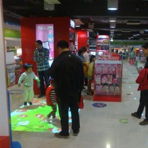 kids amusement equipment: Chariot interactive floor wall projection screen games system.