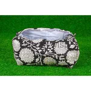 Manufacturer Wholesaler Quilted Cotton Floral Makeup Bag Hand Carrying Pouch Traveling Cosmetics Zipper Cosmetic Cases