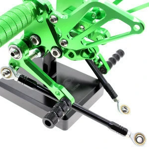 Motor parts accessories green color foot pegs CNC aluminum alloy footrest rearset pedal