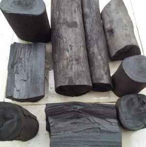 Natural wood charcoal 100%