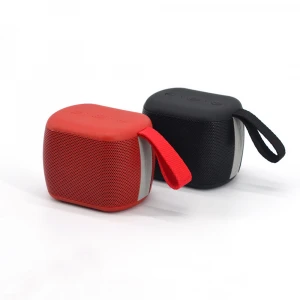 2020 Custom logo wireless ear pods wireless blue tooth speaker round mini mp3 player