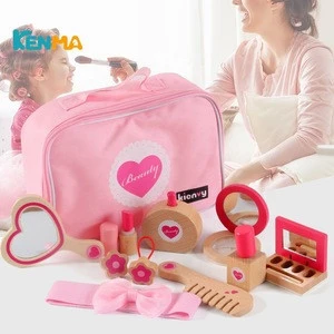 2020 Hot Sale Wooden Makeup Role Play Dresser Toys Cosmetic Bag For Children