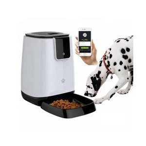 2020 New Pet Dog Bowls Feeders Wifi Remote Control Smart Automatic Pet Feeder