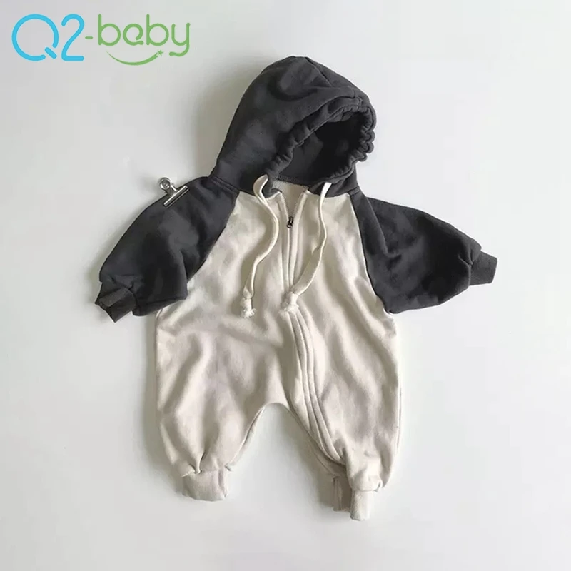 Autumn and winter new  jumpsuit boy and girl baby long-sleeve hooded sweater climbing clothes baby romper 2412