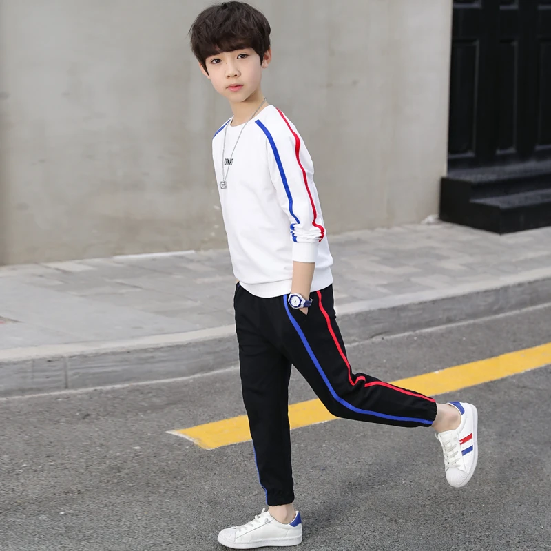 Bulk wholesale kids clothing sets boys cotton clothing sets outdoor jogging sport suits
