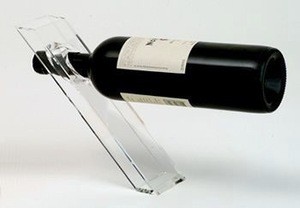 Fancy Single Display Clear Wine Stand Holder