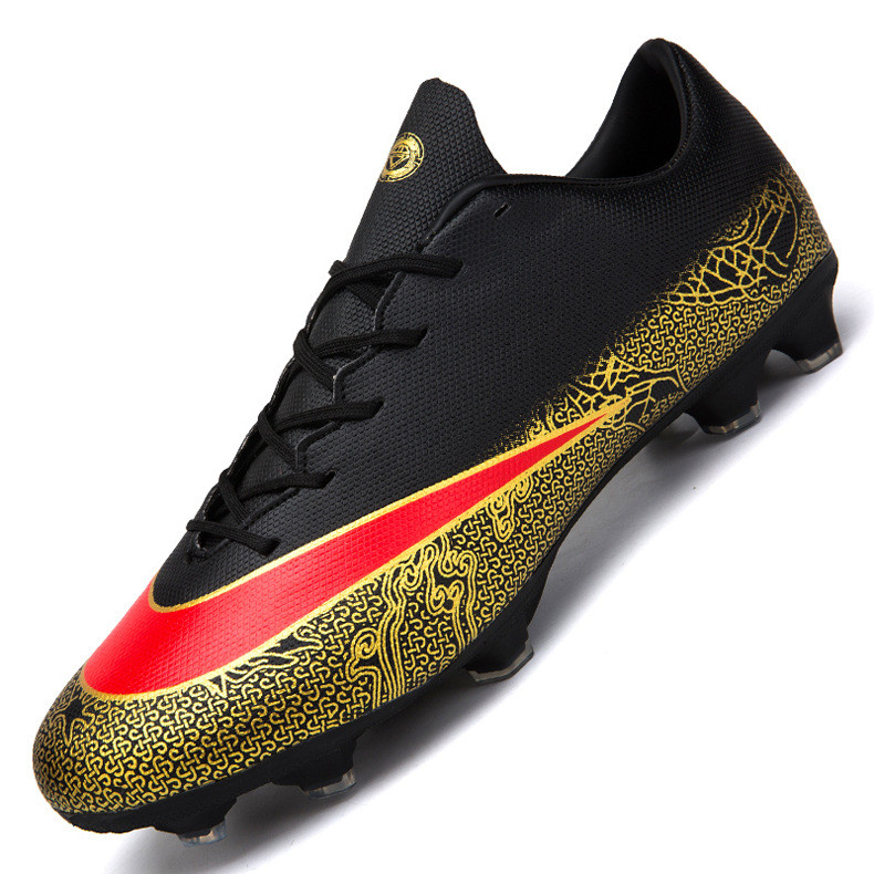 fashion Spot Drop-shopping  Soccer Shoes popular design Breather Cleats Professional Shoes Football Soccer Boots