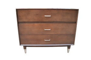 Four Points Hotel  Luxury Wooden Make Up Table Dresser With 3 Chests