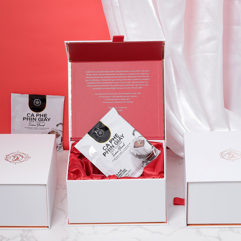 Buy Free Samples Decorative Storage White Clamshell Type Boxes Red ...