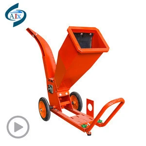 Gaoline engine mini wood chipper shredder/mobile tree branch chipper/wood chipping machine for sale